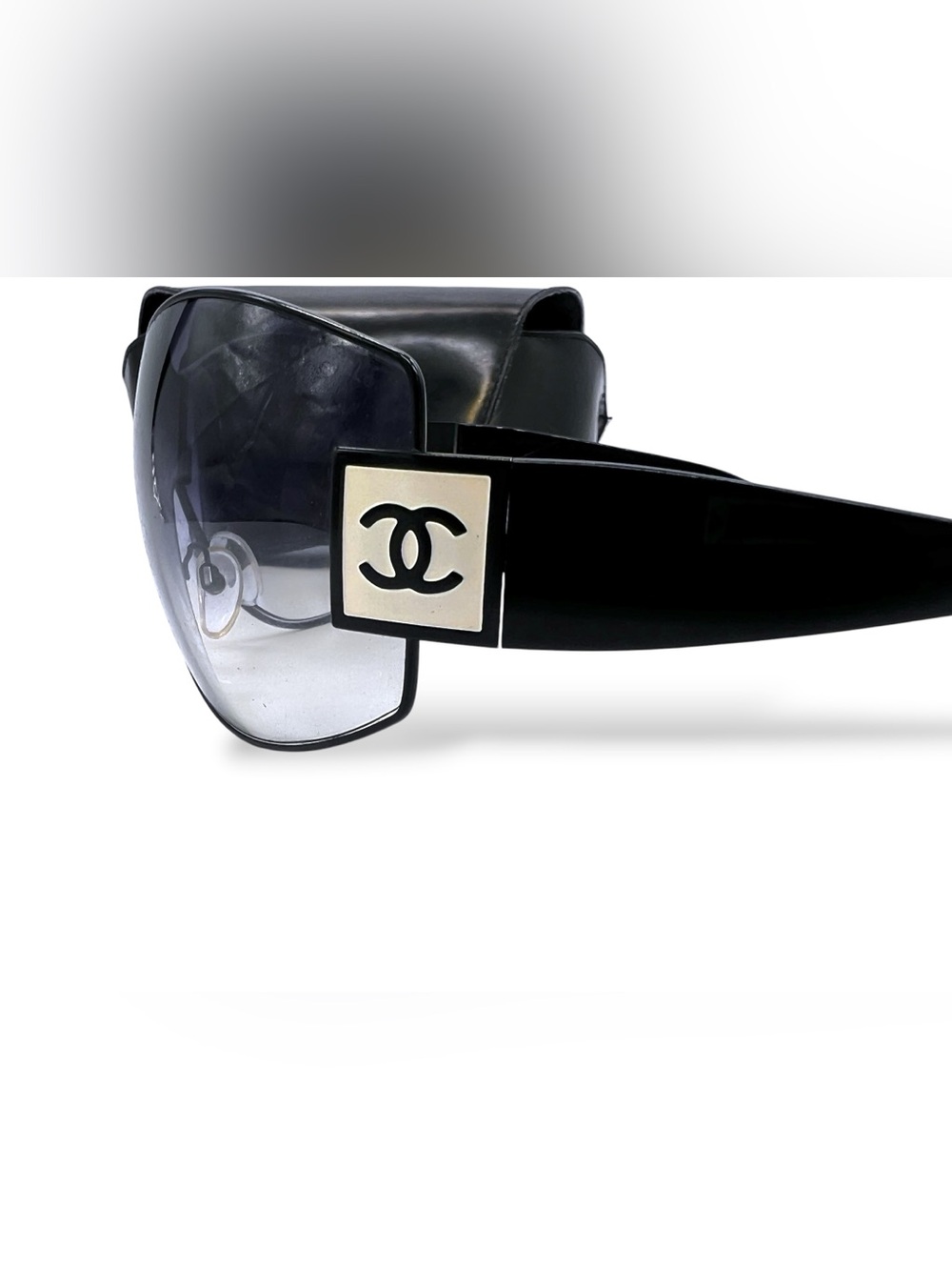 Auth RARE CHANEL Black Shield Sunglasses Gradient Purple Blue Vintage oversized - Picture 4 of 6